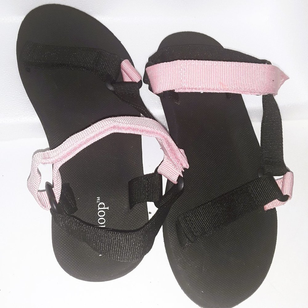 Brand new, ladies West Loop pink/black sandals.